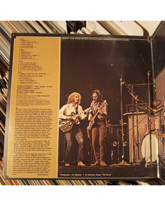 Creedence Clearwater Revival - Chronicle - 20 Greatest Hits Creedence Clearwater Revival - Chronicle - 20 Greatest Hits