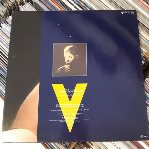 Eurythmics - Julia (Maxi Single) Eurythmics - Julia (Maxi Single)