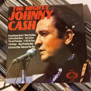 Johnny Cash - The Mighty Johnny Cash