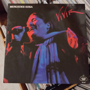 Mercedes Sosa - Vivir