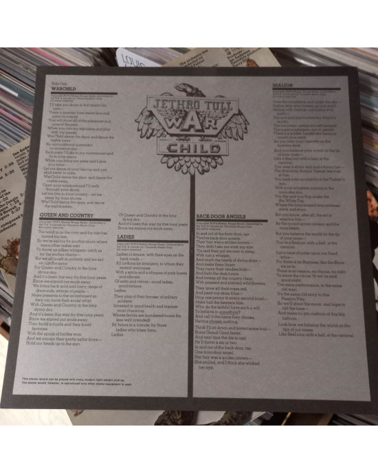 Jethro Tull - War Child Jethro Tull - War Child