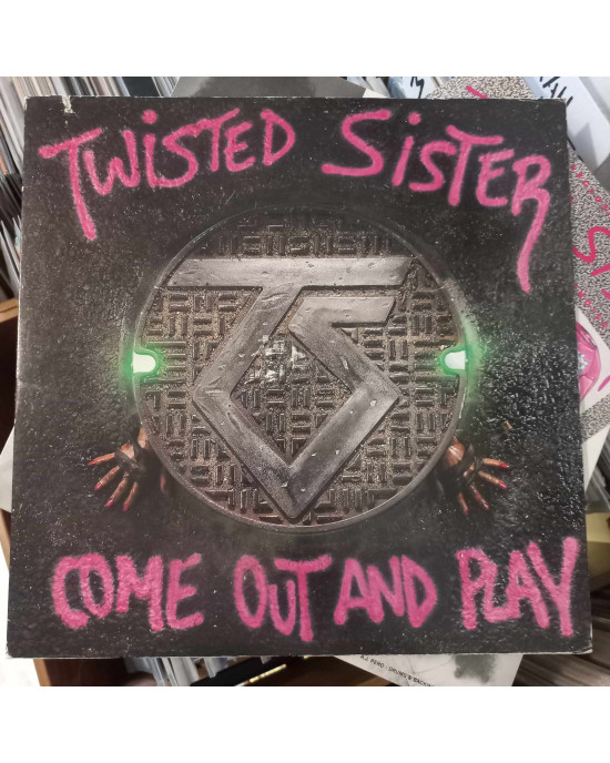 Twisted Sister - Come Out And Play Twisted Sister - Come Out And Play