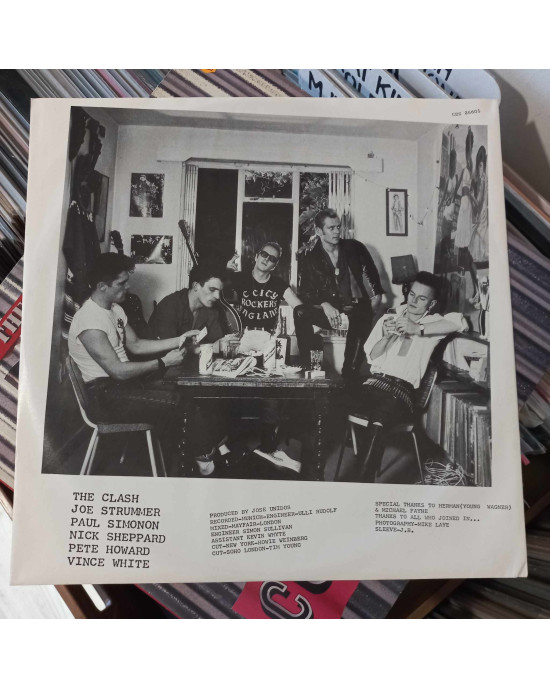 The Clash - Cut The Crap The Clash - Cut The Crap