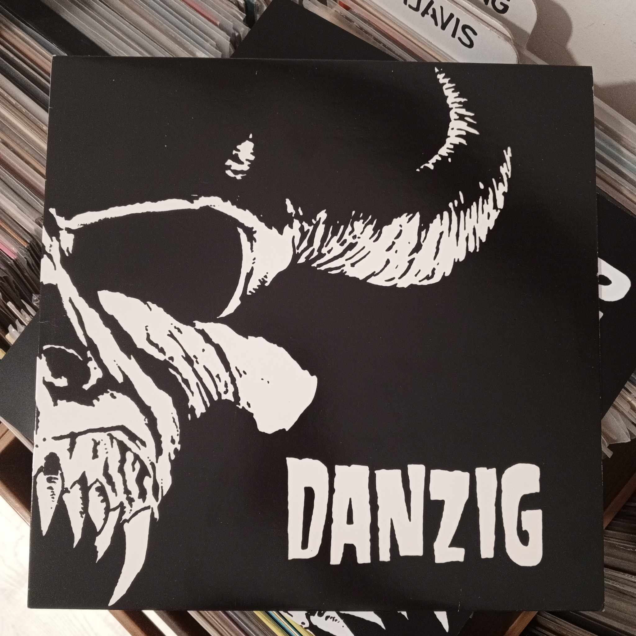 Danzig - Danzig LP Plak Satın Al - Roll Plak