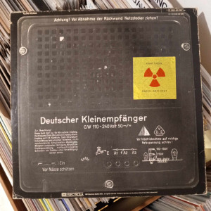 Kraftwerk - Radio-Aktivität Kraftwerk - Radio-Aktivität