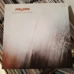 The Cure - Seventeen Seconds