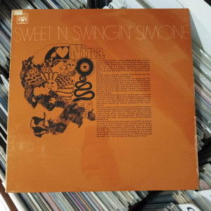 Nina Simone - Sweet 'N' Swingin' Simone