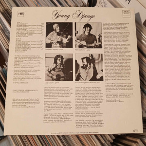 Stephane Grappelli, Philip Catherine, Larry Coryell, Niels-Henning Ørsted Pedersen - Young Django Stephane Grappelli, Philip Catherine, Larry Coryell, Niels-Henning Ørsted Pedersen - Young Django