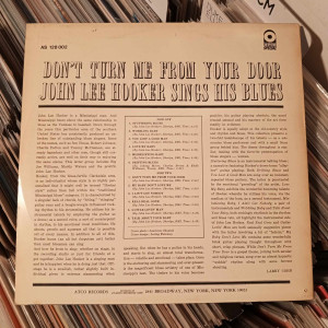 John Lee Hooker - Don't Turn Me From Your Door - John Lee Hooker Sings His Blues