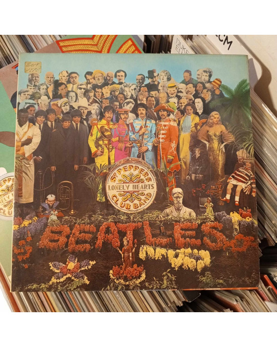The Beatles - Sgt. Pepper's Lonely Hearts Club Band The Beatles - Sgt. Pepper's Lonely Hearts Club Band