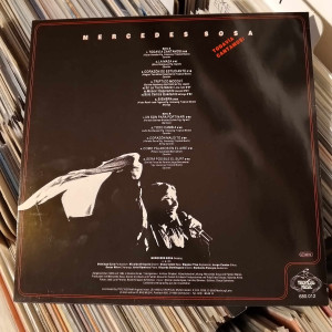 Mercedes Sosa - Todavía Cantamos! Mercedes Sosa - Todavía Cantamos!