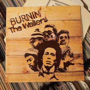 Bob Marley & The Wailers - Burnin'