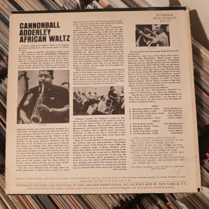 Cannonball Adderley And His Orchestra - African Waltz - 1961, ABD Cannonball Adderley And His Orchestra - African Waltz - 1961, ABD