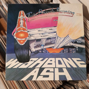 Wishbone Ash - Twin Barrels Burning