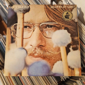 Gary Burton - Alone At Last