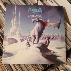 Magnum - Mirador