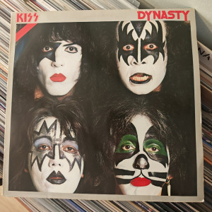 Kiss - Dynasty