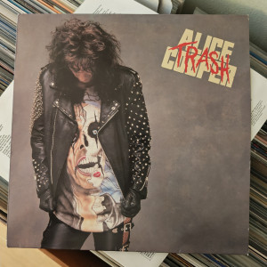 Alice Cooper - Trash