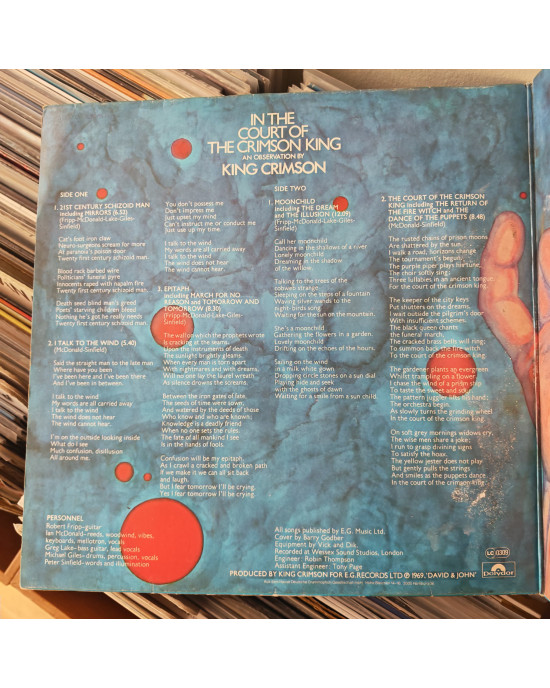 King Crimson - In The Court Of The Crimson King (An Observation By King Crimson) King Crimson - In The Court Of The Crimson King (An Observation By King Crimson)