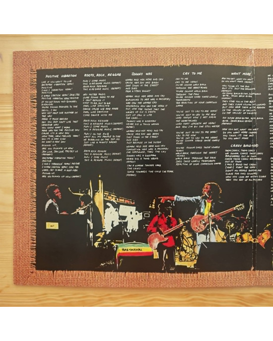 Bob Marley & The Wailers - Rastaman Vibration Bob Marley & The Wailers - Rastaman Vibration