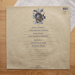 Jethro Tull - Crest Of A Knave