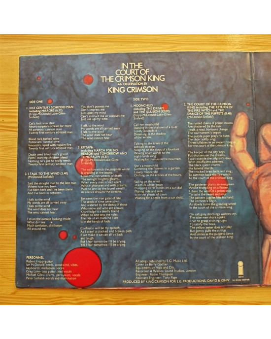 King Crimson - In The Court Of The Crimson King (An Observation By King Crimson) King Crimson - In The Court Of The Crimson King (An Observation By King Crimson)