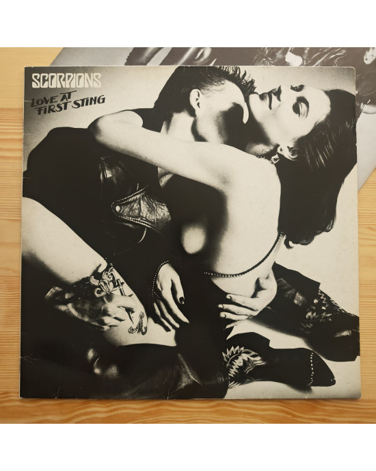 Scorpions - Love At First Sting Scorpions - Love At First Sting