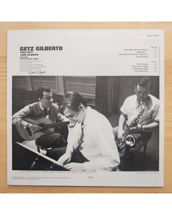 Stan Getz & João Gilberto – Getz / Gilberto Stan Getz & João Gilberto – Getz / Gilberto