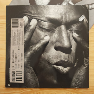 Miles Davis - Tutu Miles Davis - Tutu