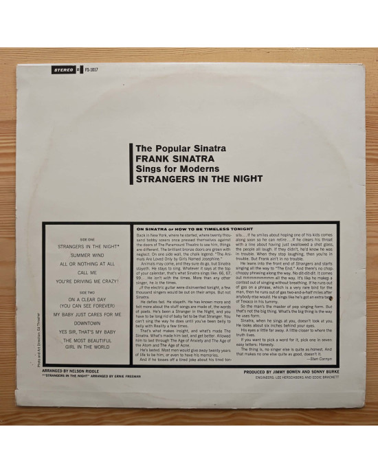 Frank Sinatra - Strangers In The Night Frank Sinatra - Strangers In The Night