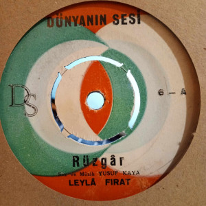 Leyla Fırat - Rüzgar / Seni Kaybettim - 45'lik