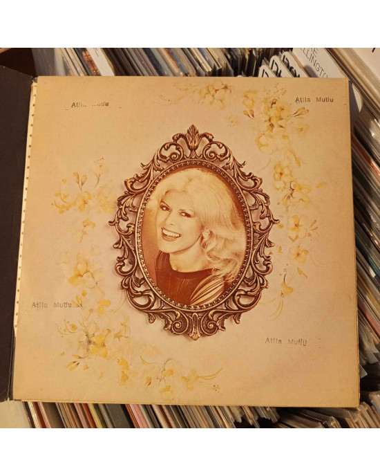 Neşe Karaböcek - Dost Bahçesi