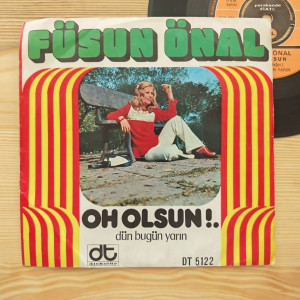 Füsun Önal - Oh Olsun / Kara Sevda - 45'lik