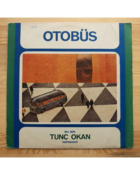 Zülfü Livaneli - Otobüs Zülfü Livaneli - Otobüs