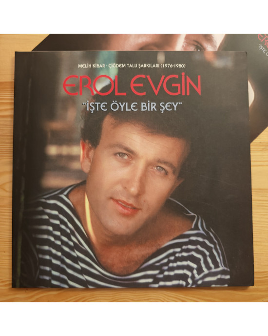 Erol Evgin - İşte Öyle Bir Şey Erol Evgin - İşte Öyle Bir Şey